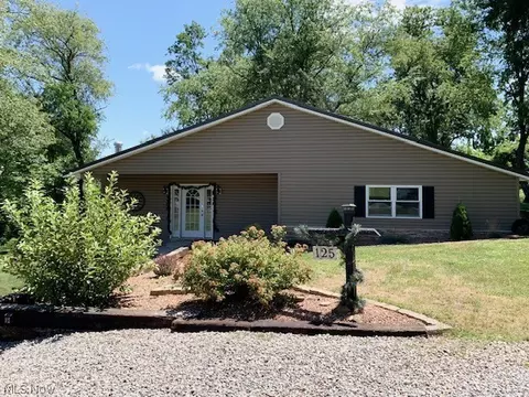 125 Meadow Dr, Richmond, OH 43944
