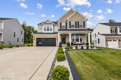 8744 Irish Cir, Streetsboro, OH 44241