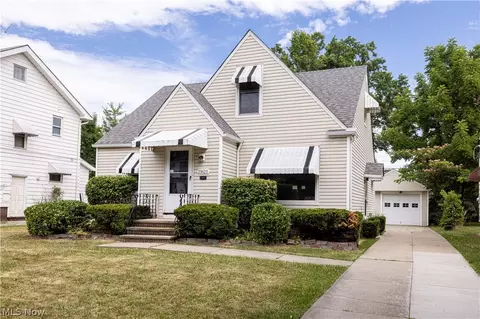 21621 Ivan Ave, Euclid, OH 44123