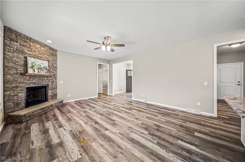 973 Lake Rd, Conneaut, OH 44030 photo 7