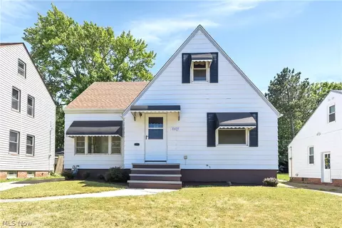 8409 Fernhill Ave, Cleveland, OH 44129