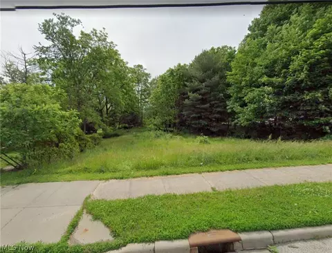 108 And 116 Northeast Ave, Tallmadge, OH 44278