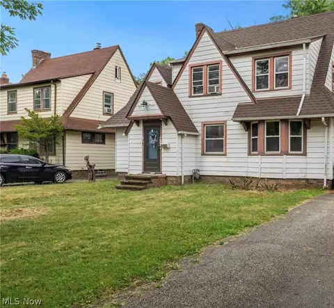 17011 Maple Heights Blvd, Maple Heights, OH 44137