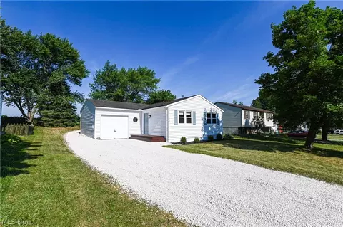 53 Strawberry Hl, Rittman, OH 44270