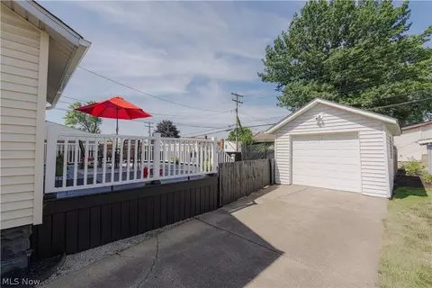 1780 Glenmount Ave, Akron, OH 44301 photo 39