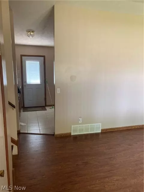 449 Colgate Ave, Elyria, OH 44035 photo 6