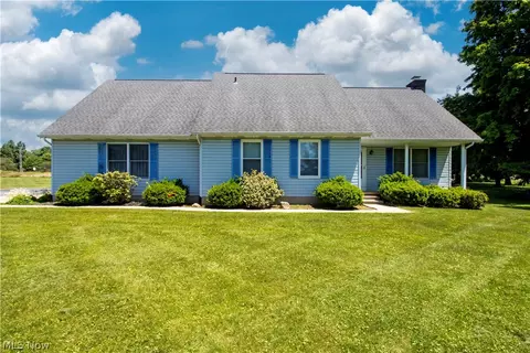 1076 W Milltown Rd, Wooster, OH 44691