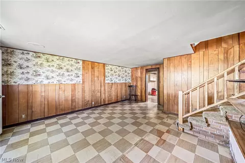 Living - 4573 Elberta Rd, Perry, OH 44081 photo 3 of 4