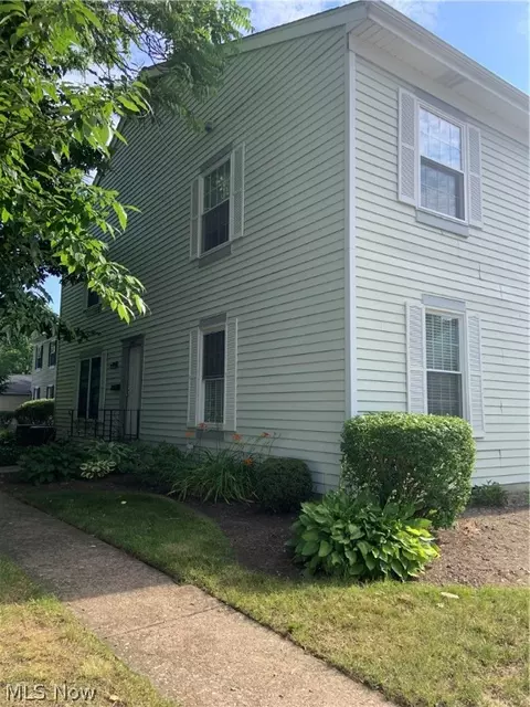 7380 Fox Mill Rd #35-C, Mentor, OH 44060