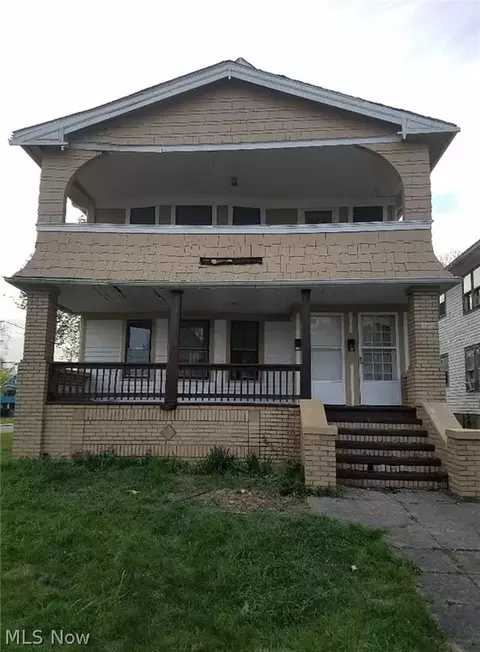 3736 E 153rd St, Cleveland, OH 44120