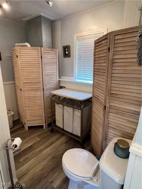 Bath - 3221 Morningside Ave, Ashtabula, OH 44004 photo 2 of 7