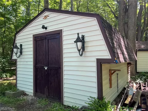 Exterior - 3221 Morningside Ave, Ashtabula, OH 44004 photo 3 of 3