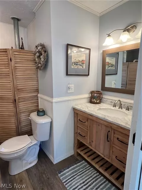 Bath - 3221 Morningside Ave, Ashtabula, OH 44004 photo 1 of 7