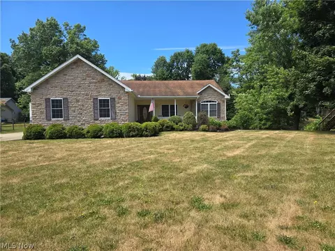 2680 Mayfair Rd, Akron, OH 44312