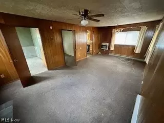 5687 Davis Dr, Mentor On The Lake, OH 44060 photo 3