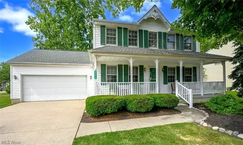 33410 Chelsea Ave, Avon Lake, OH 44012