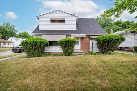 18705 Longview Ave, Maple Heights, OH 44137
