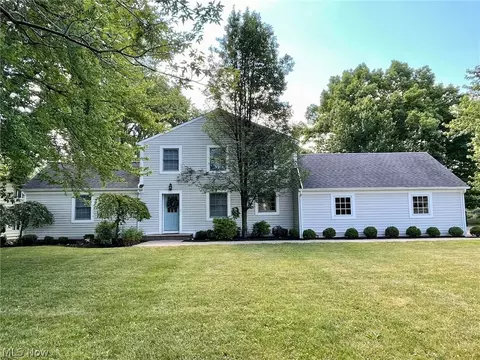 28000 Fairmount Blvd, Pepper Pike, OH 44124