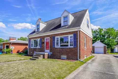 4418 Marcellus St NW, Canton, OH 44708