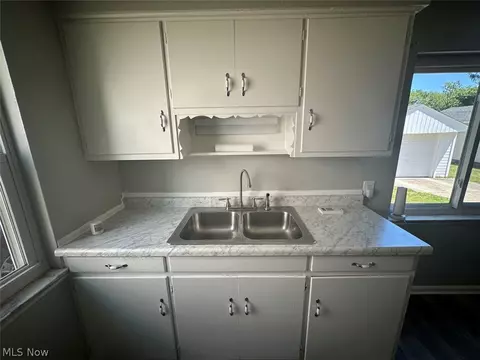 5175 Erwin St, Maple Heights, OH 44137 photo 23