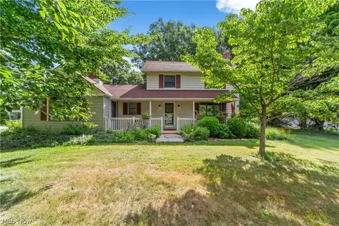6535 Case Rd, North Ridgeville, OH 44039