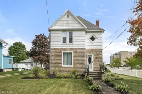 209 W Main St, Shelby, OH 44875