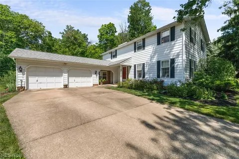 7108 Brightwood Dr, Concord, OH 44077