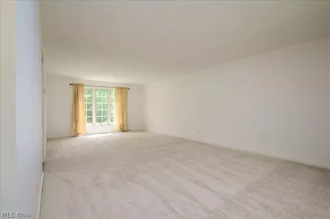 5485 Park Side Trl, Solon, OH 44139 photo 9