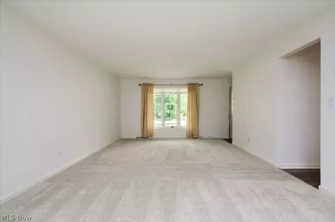 5485 Park Side Trl, Solon, OH 44139 photo 10