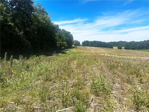 1838 Tr 1215, Ashland, OH 44805