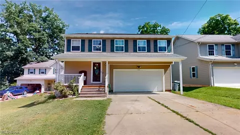1040 East Blvd, Aurora, OH 44202