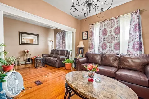 315 E 22nd St, Lorain, OH 44052 photo 18