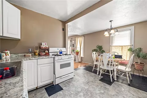 315 E 22nd St, Lorain, OH 44052 photo 27