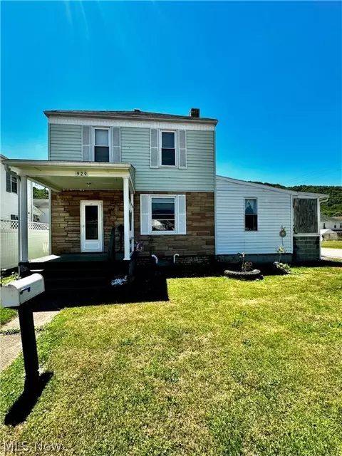929 Grant St, Newell, WV 26050