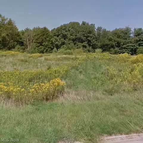 5742 Deer Pines Trl, Clinton, OH 44216