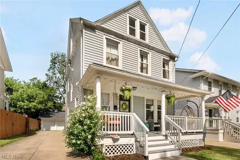 1312 Warren Rd, Lakewood, OH 44107