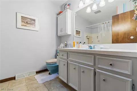 108 Clement Ave, Akron, OH 44319 photo 19