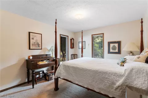 108 Clement Ave, Akron, OH 44319 photo 18