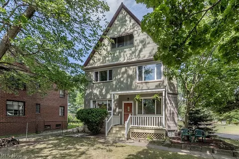 3090 Warren Rd, Cleveland, OH 44111