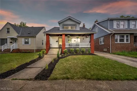 13716 West Ave, Cleveland, OH 44111