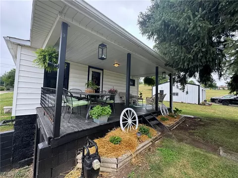 321 Rich St, Senecaville, OH 43780