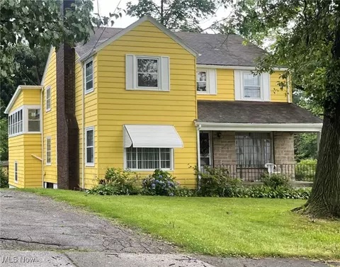 104 Brookline Ave, Youngstown, OH 44505