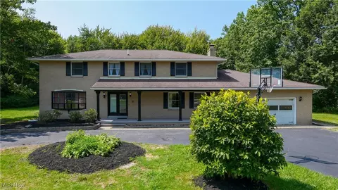 3111 Blake Rd, Ashtabula, OH 44004