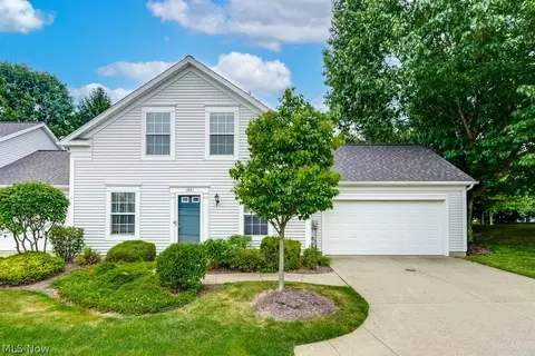 1891 Village Ct, Stow, OH 44224