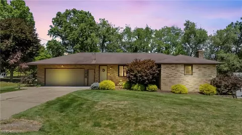 1442 Barnes Dr, Wooster, OH 44691