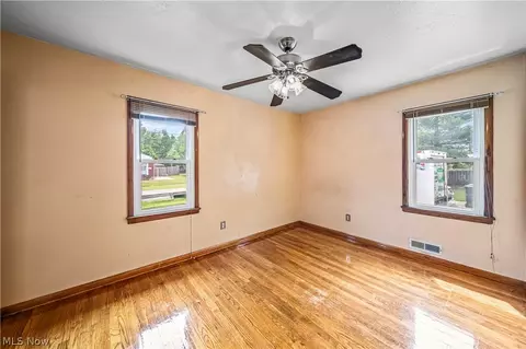 528 Nancy Dr, Berea, OH 44017 photo 15
