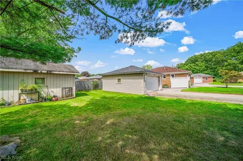 528 Nancy Dr, Berea, OH 44017 photo 30