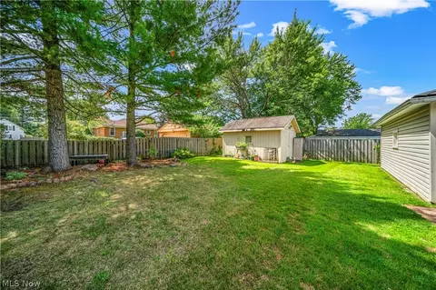 528 Nancy Dr, Berea, OH 44017 photo 29