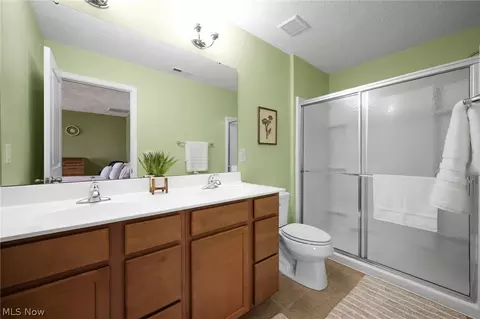 390 Celia Ln, Madison, OH 44057 photo 19