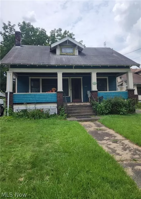 655 Parkman Rd NW, Warren, OH 44485